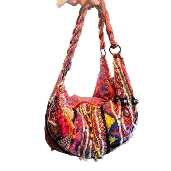 Revolve Stela9 krishna boho hippie festival duffle shoulder bag travel pink - Picture 8 of 9